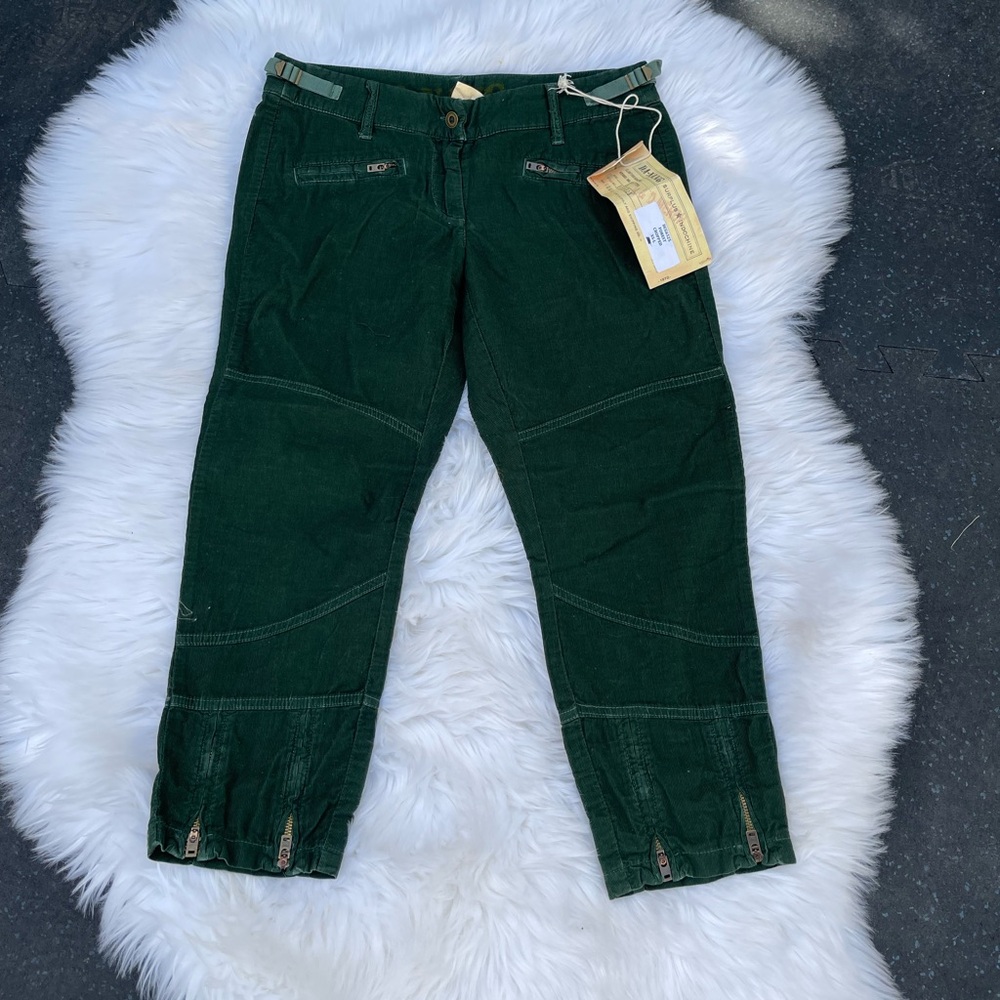 Da-nang Forest Cropped Corduroy Jeans size S